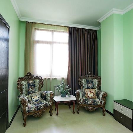 Apartment On Javakhishvili Μπατούμι Εξωτερικό φωτογραφία